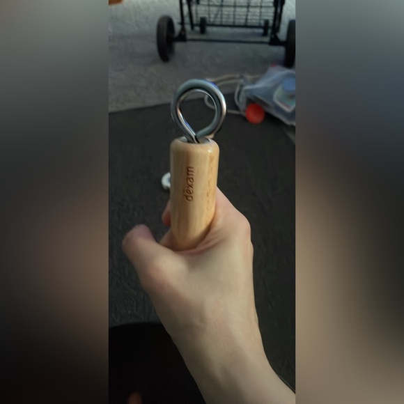 Classic cooking wok.. some wear and tear on handle, but overalll great condition - Picture 4 of 8